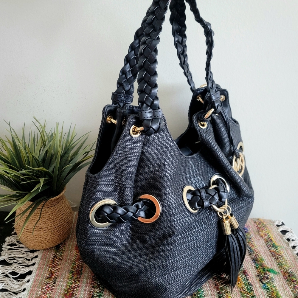 Rare Michael kors Shoulder Bag tassel black boho chic hobo bag - Picture 4 of 9